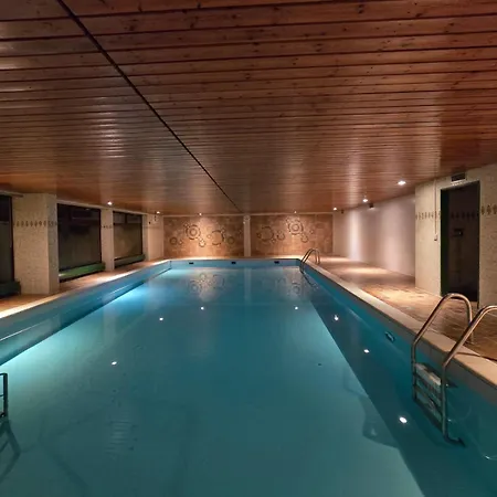 Kajuete * تيميندورفير ستراند